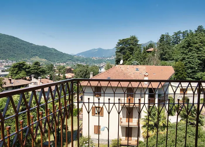 Vistalago Apartment *